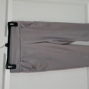 Grey women's pull on Columbia pant